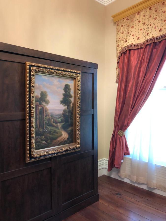 The Montgomery B&B スタークビル エクステリア 写真