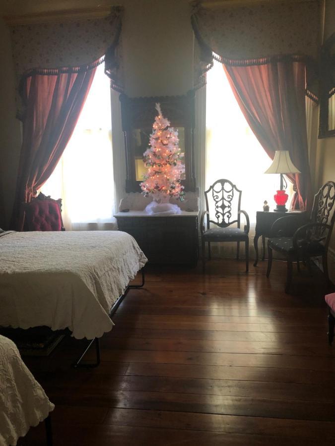The Montgomery B&B スタークビル エクステリア 写真